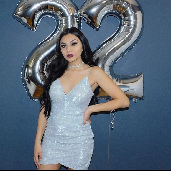 Dress - Picture 1 of 1